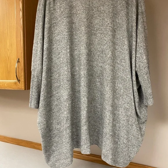 Flaunt Boutique Gray Speckled Cardigan - Picture 12 of 12